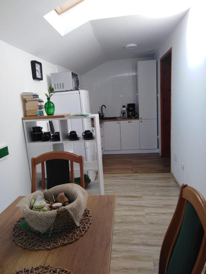 Czytelnia W Sadzie Βίλα Krzykawka Εξωτερικό φωτογραφία